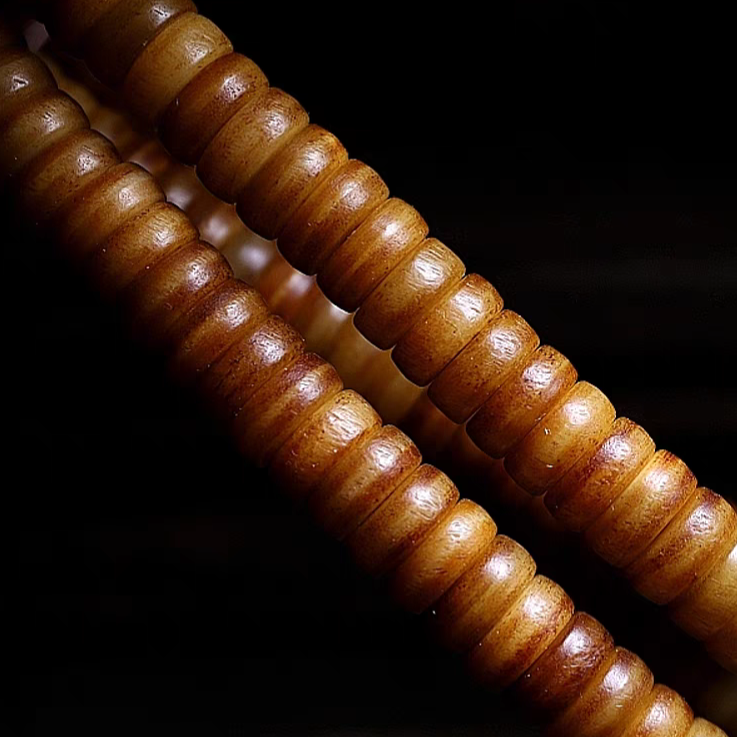 Red Protection Knot | Yak Bone 108 Mala