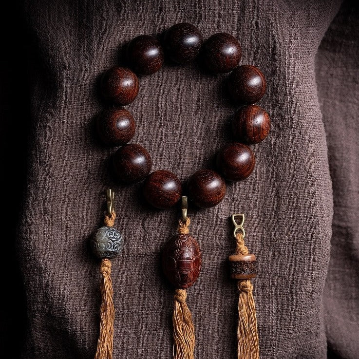 Tibetan-Style Accessories