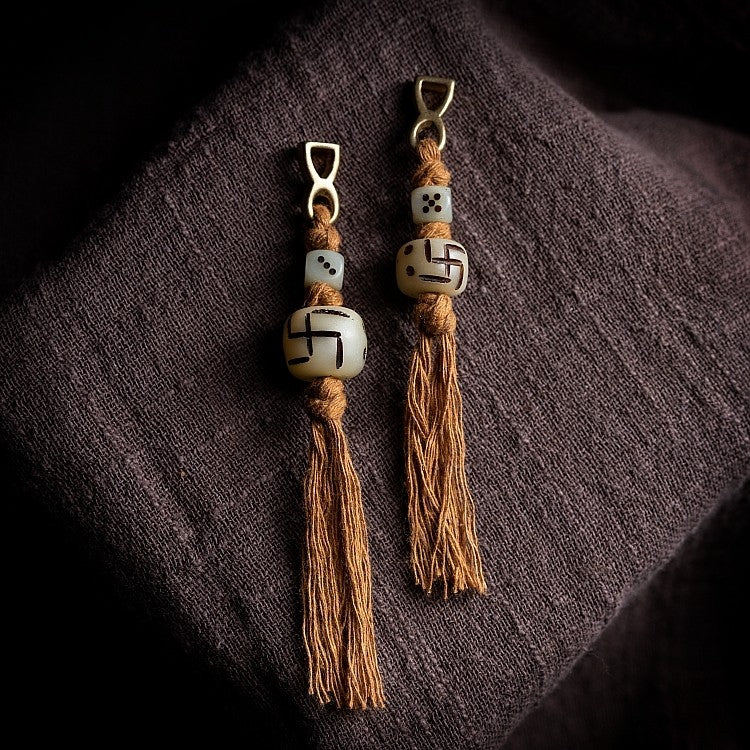 Tibetan-Style Accessories
