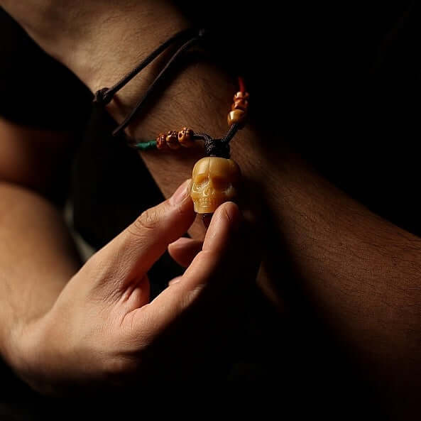 Size Kapala Pendant Yak Bone