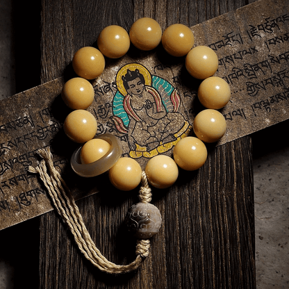 Focusing the mind- Wrist Mala - Bodhi Root Yak Horn